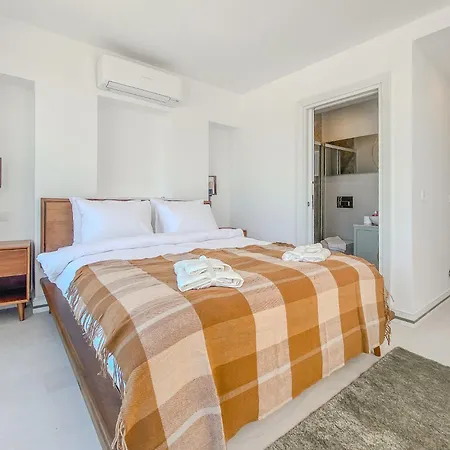Sea View House W Balcony 3 Min To In Milas Villa