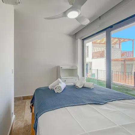Sea View House W Balcony 3 Min To In Milas