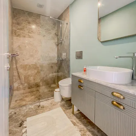 Sea View House W Balcony 3 Min To In Milas Villa *
