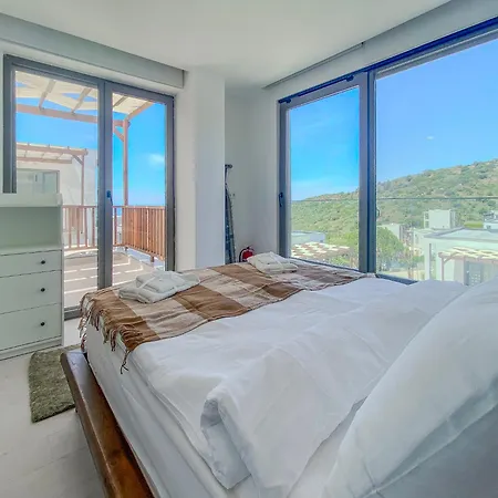 Sea View House W Balcony 3 Min To In Milas