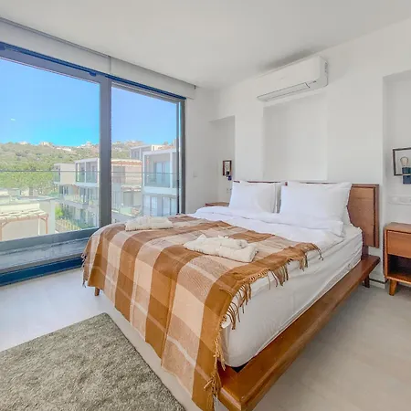 Sea View House W Balcony 3 Min To In Milas Bogazici